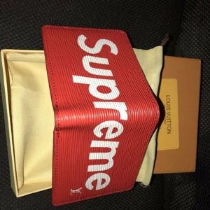 Supreme wallet